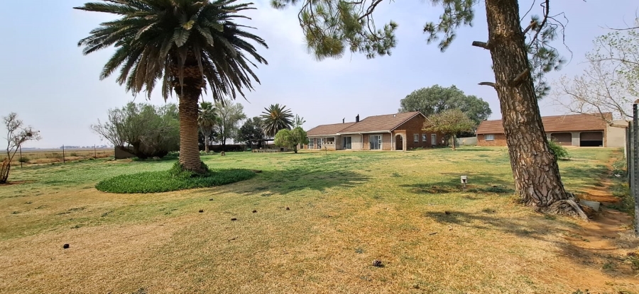  Bedroom Property for Sale in Bainsvlei Free State